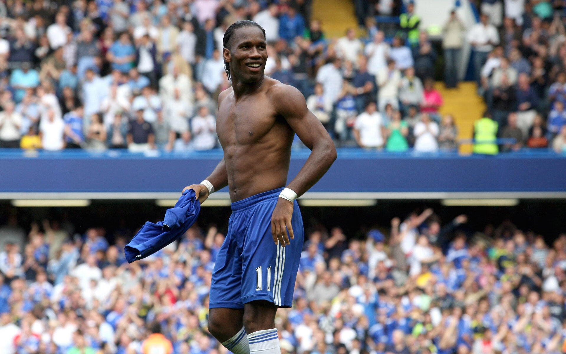 九游官网-“足球文化节点燃全国青少年热情”，足球文化节绘画作品